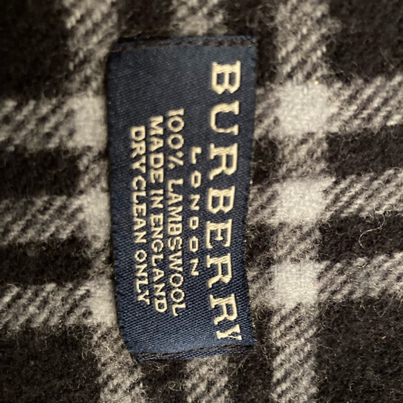 Burberry Wool Scarf - Picture 2 of 7